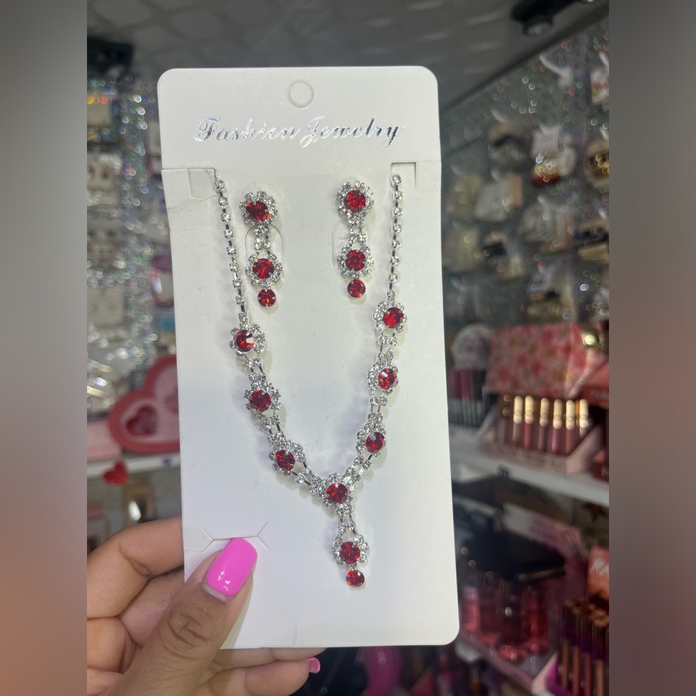 New, cute fashion set